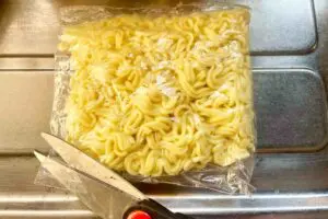 sirabee20260105yakisoba2