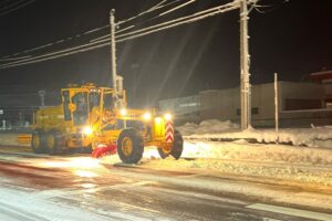 「早朝の除雪車はうるさくて迷惑」発言、雪国エアプ民の犯行か 国交省は「感謝の気持ち持って」呼びかけ