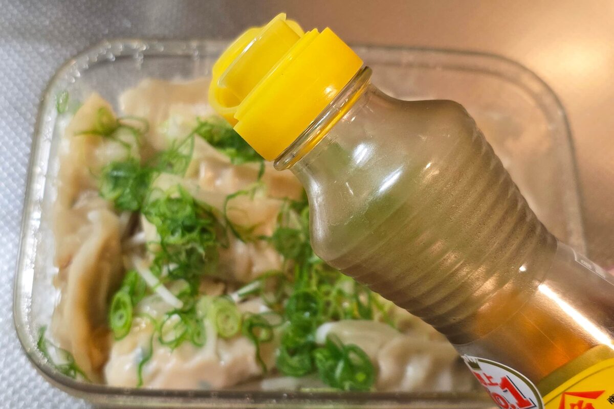 タッパー餃子鍋・ごま油