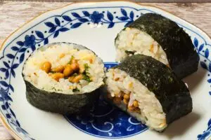 恵方巻、今年は予約しなくていいかも…　ダイソー110円の“太巻きグッズ”が優秀すぎた