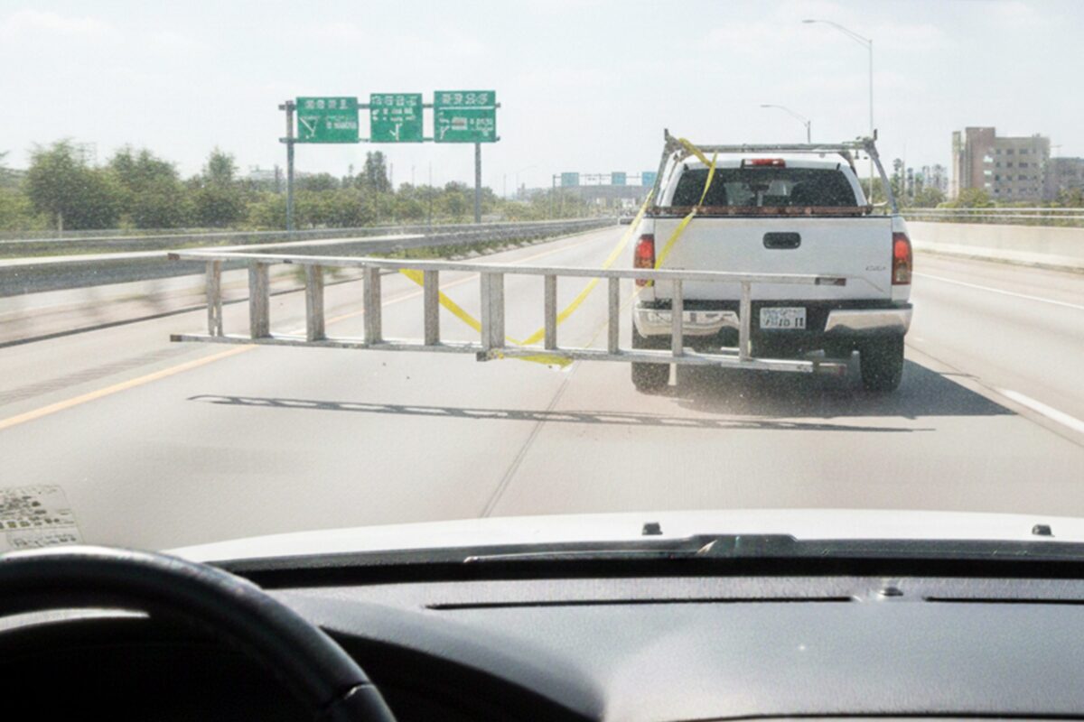高速道路・落下物