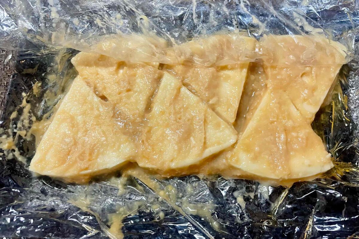 6Pチーズ、コレで冷蔵庫で一晩寝かせると“化ける” 炙ったら最高の