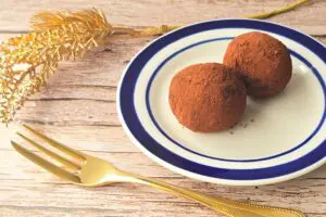 たった材料3つの「超濃厚トリュフチョコ」 混ぜて丸めるだけで簡単&大満足