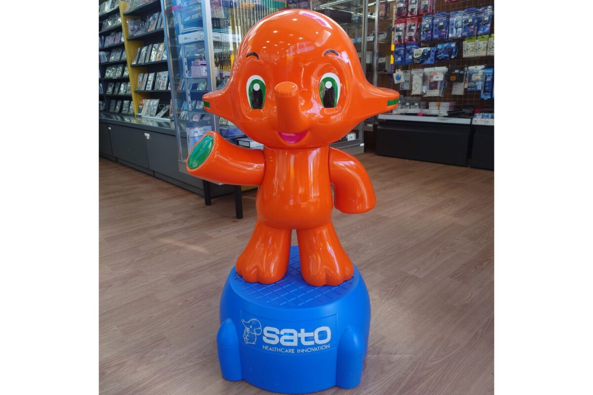 サトちゃん店頭フィギュア