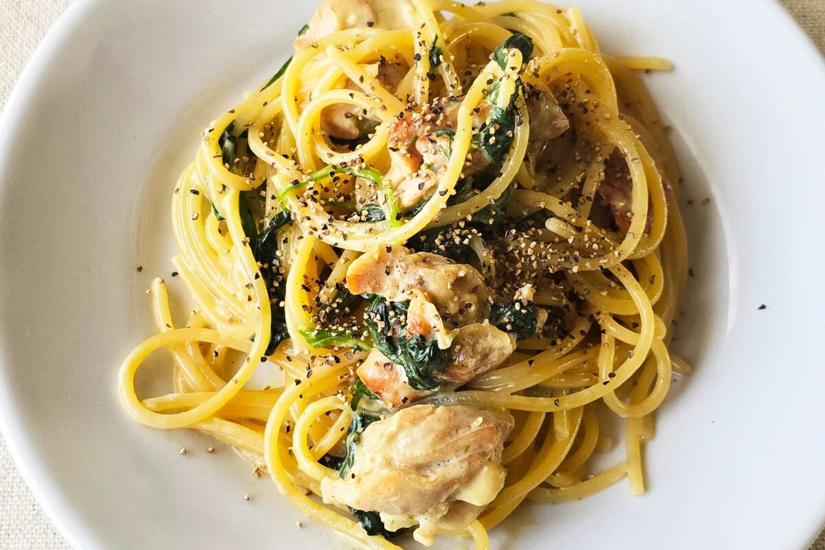 チキンとほうれん草のクリームパスタ・完成