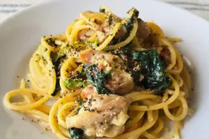 【TikTokで話題】牛乳とコンソメで衝撃のウマさ　ワンパンで作る「クリームパスタ」