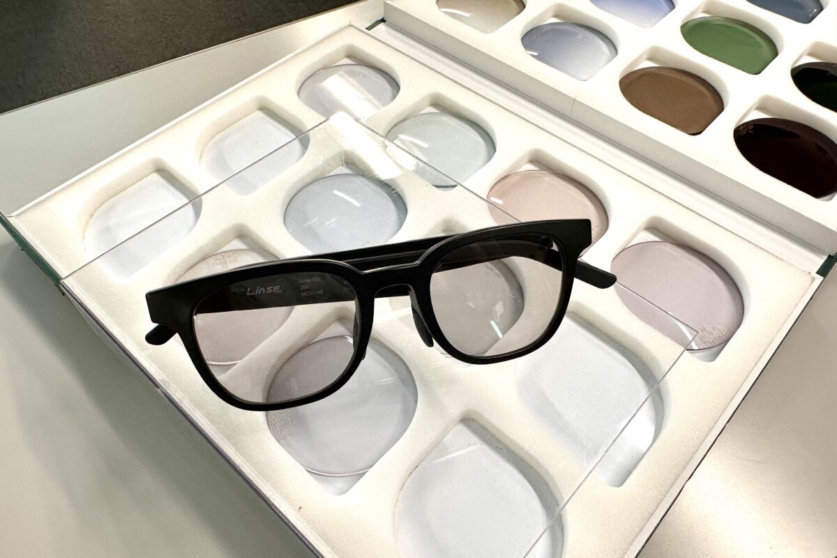 眼鏡市場　スマートグラス