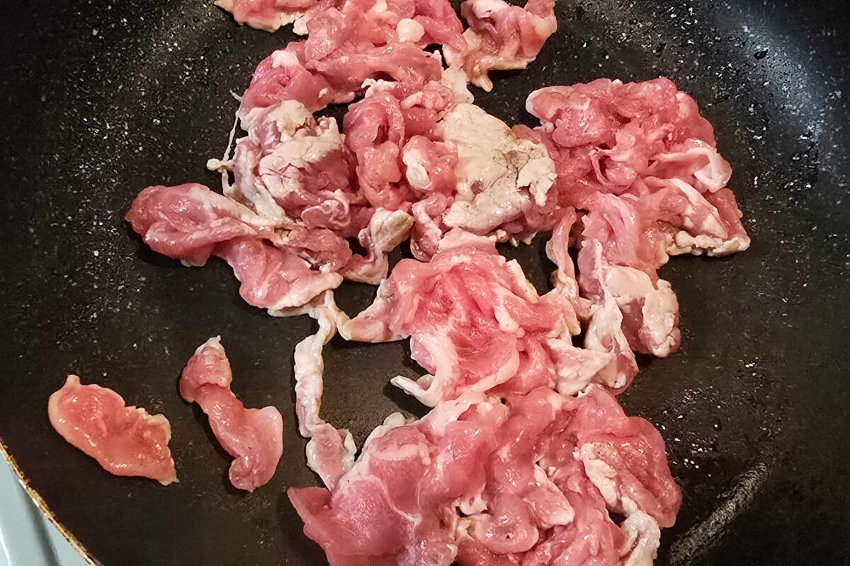 豚こまとえのきのオイポン炒め・フライパン