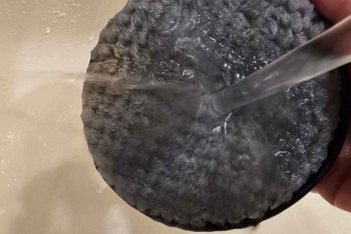 パフ・洗い流す