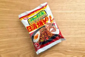 リュウジ、「日清焼そば」はフライパンで茹でないで…　麺の食感が格段に上がる