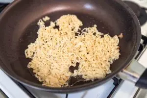 sirabee20260228yakisoba4