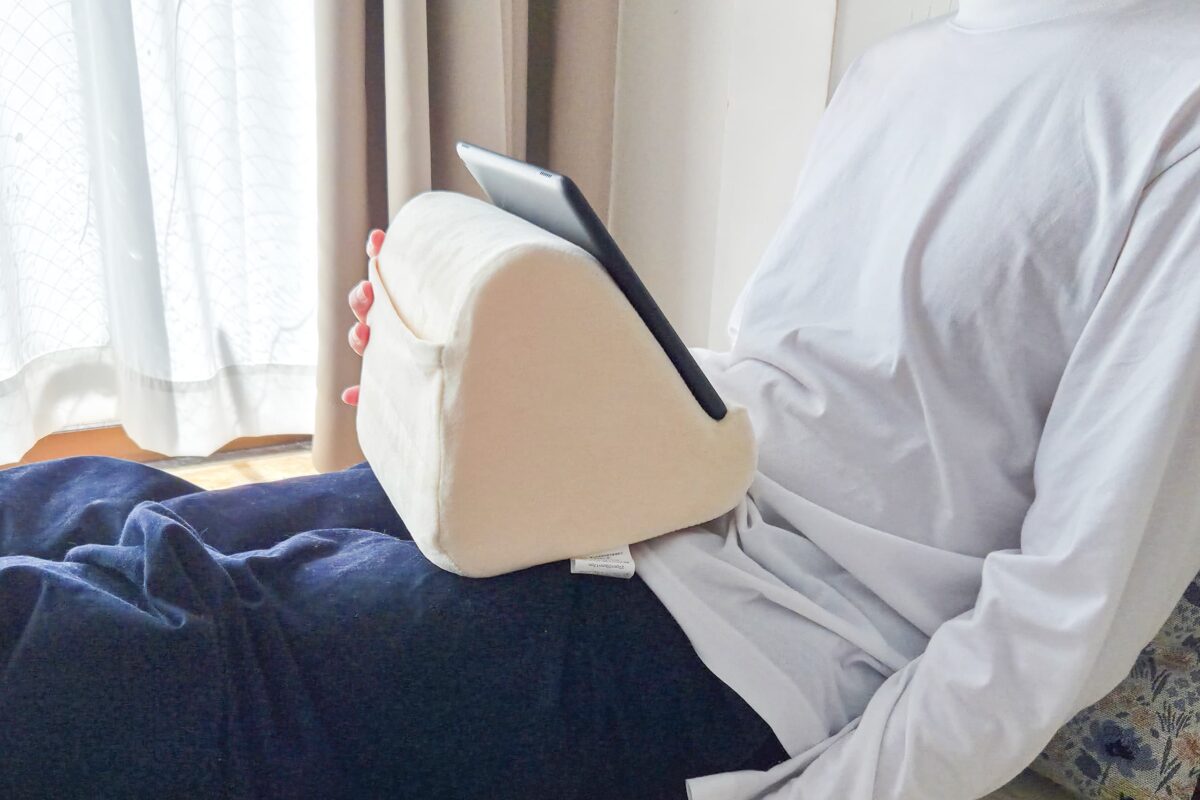 タブレットクッション
