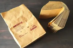 え、これが三角コーナー代わり？　無印良品の「紙製水切り袋」で掃除の手間がラクに