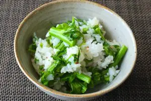 長谷川あかりさんの「菜の花ごはん」で決まり　炊飯器で“保温”するだけ