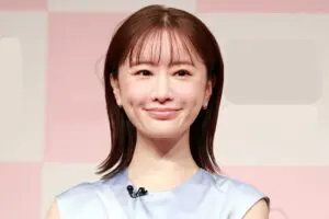 松本まりか、寝る前にやるとスッと眠れる「意外なこと」　一般でも1割の人が習慣に
