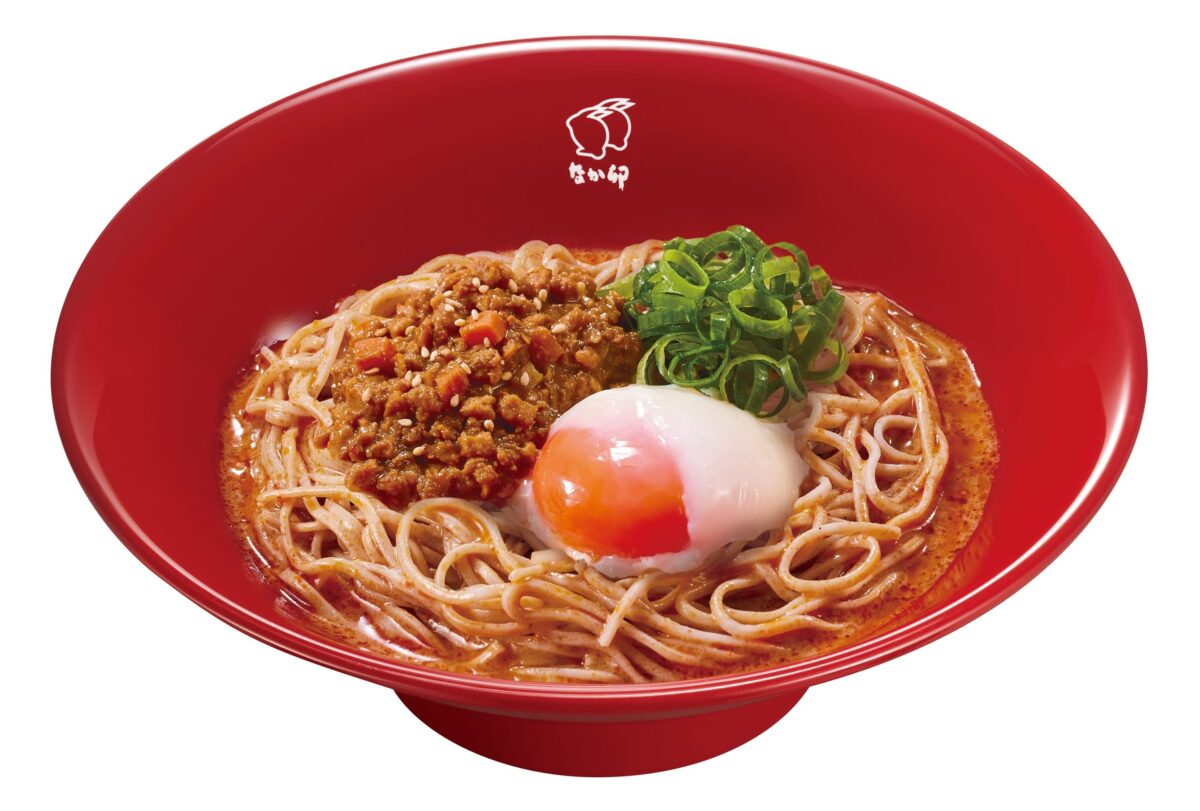 なか卯「温玉冷やし坦々うどん」