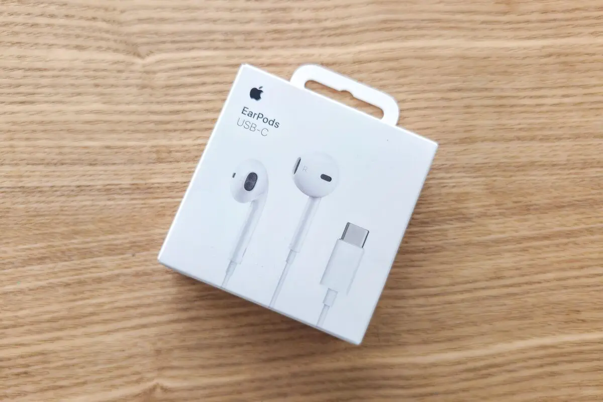 sirabee20260401earpods1