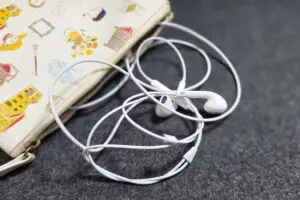 sirabee20260401earpods6