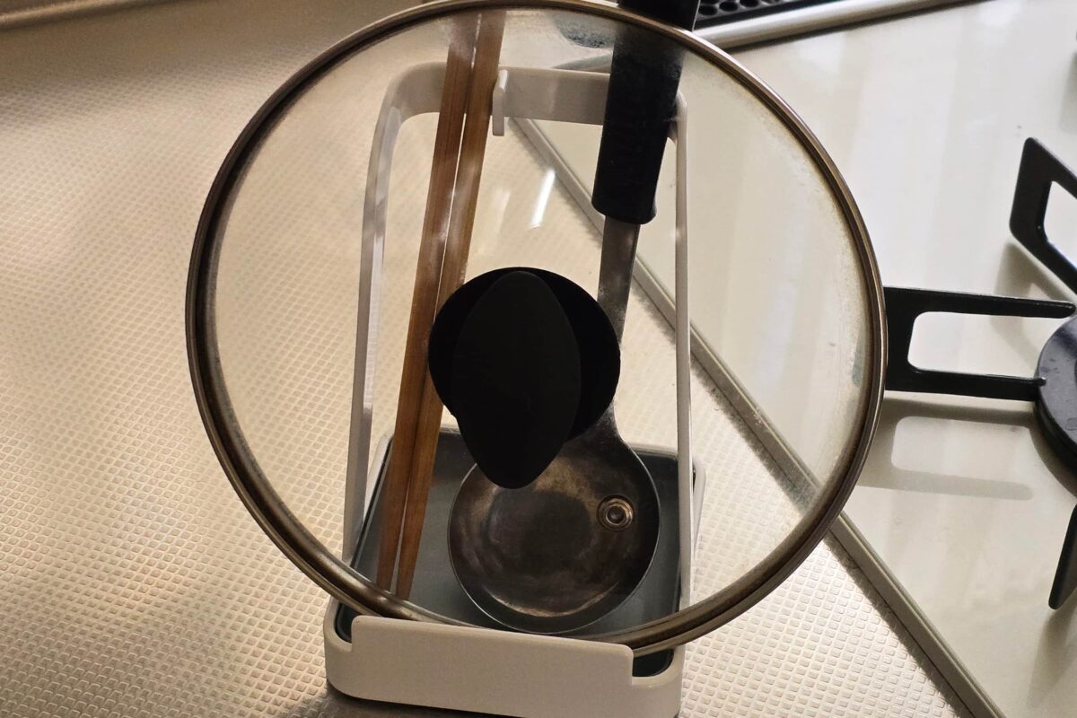 お玉＆鍋ふたスタンド