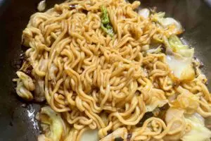sirabee20260409yakisoba4