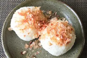 長谷川あかりさんの「おにぎり」が超シンプルなのに満足感たっぷり　疲れた体にしみる