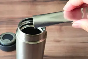 マイボトルが面倒な人の救世主　無印良品の“コレ”は水筒に入れるだけ