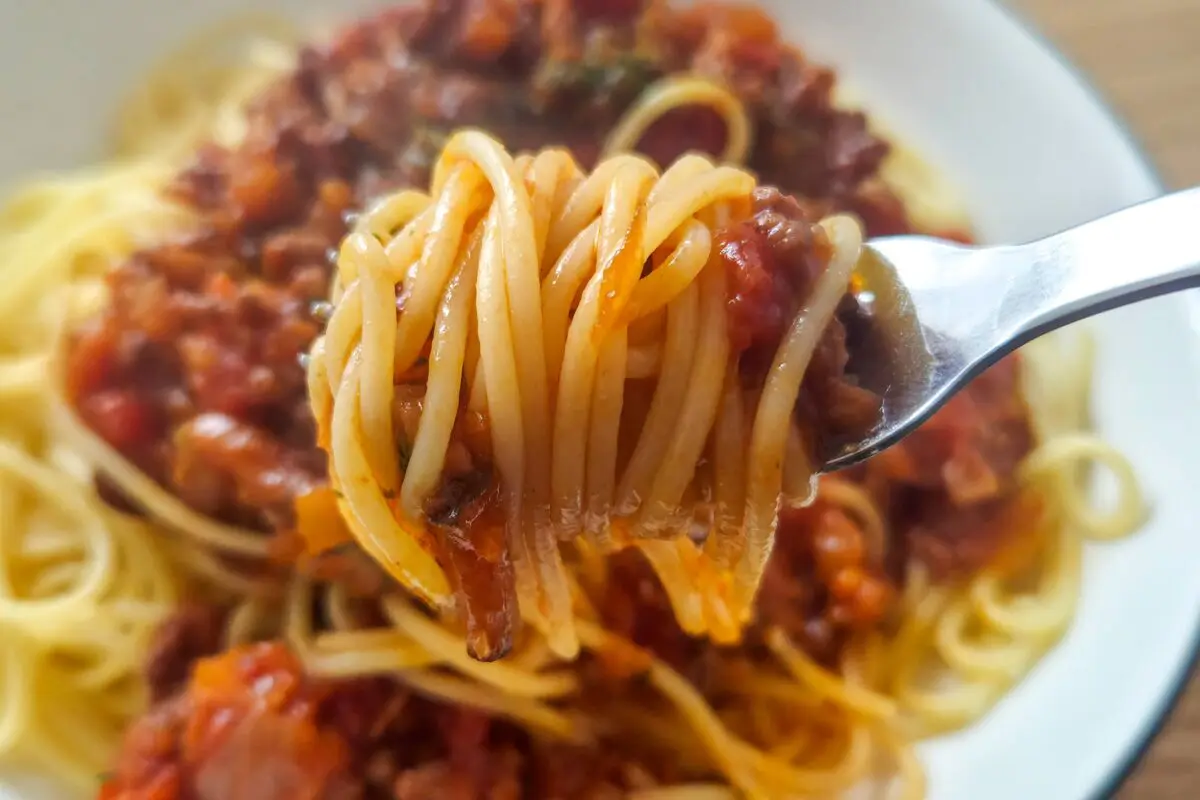 sirabee20260414meatsauce9