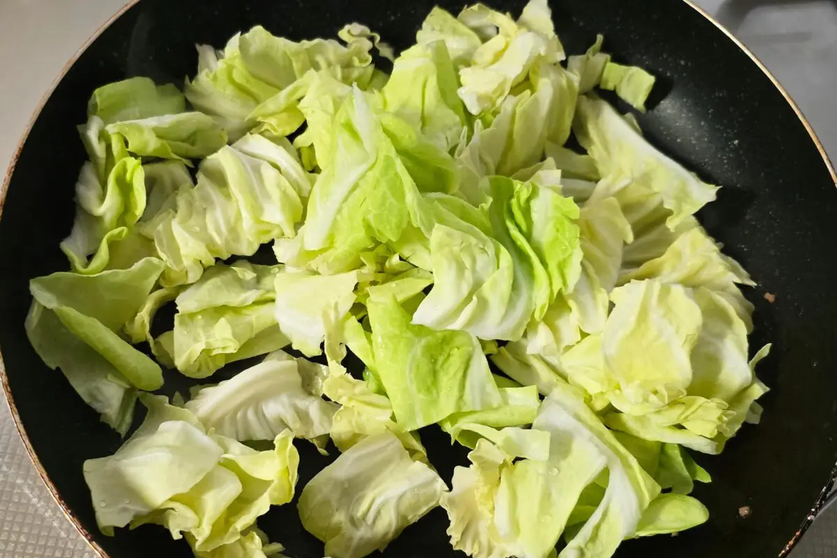 sirabee20260418yakisoba3