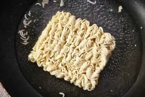 sirabee20260418yakisoba4