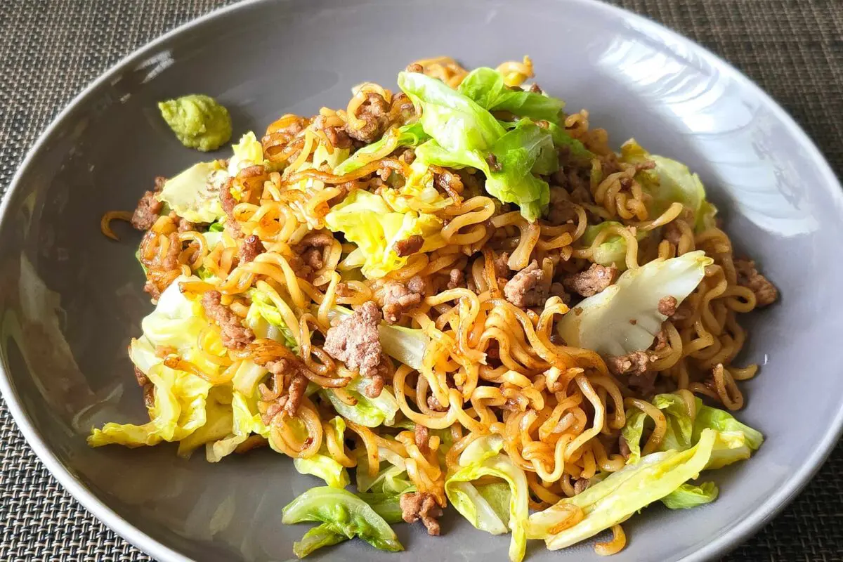 sirabee20260418yakisoba8