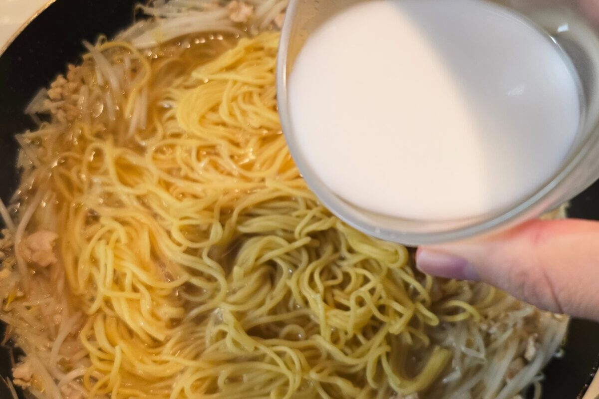 もやしあんかけラーメン