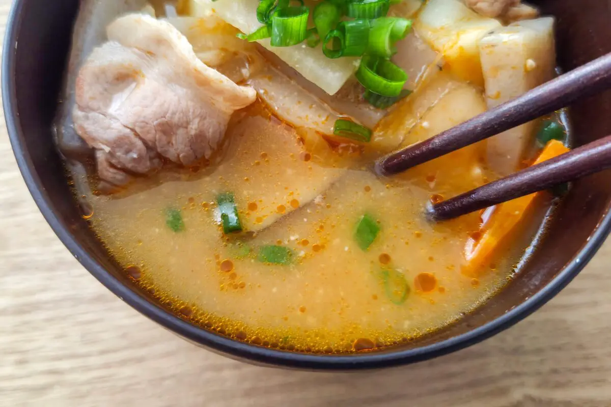 sirabee20260421tonjiru5