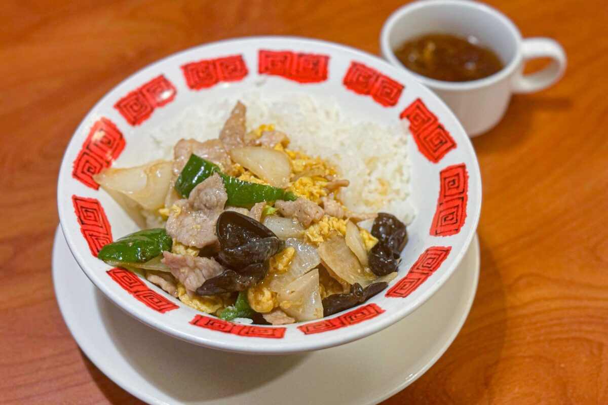 バーミヤン「豚肉玉子炒め大盛りご飯のお得丼」