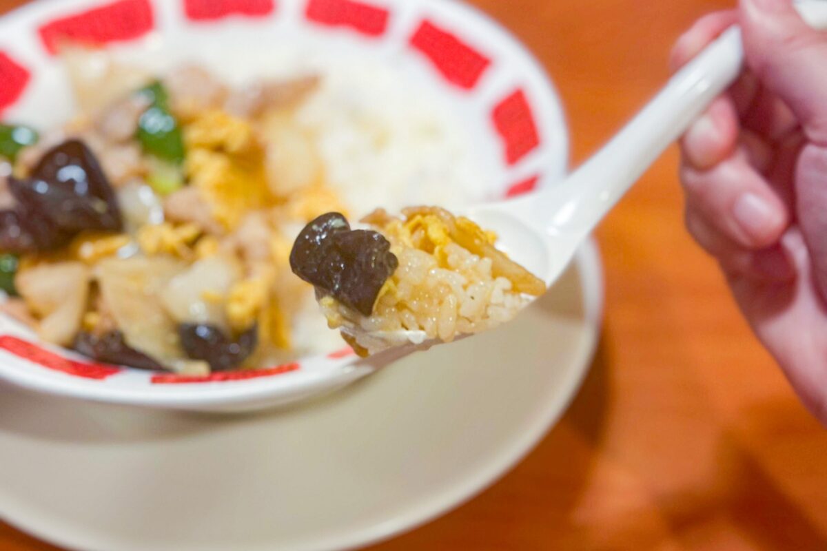 バーミヤン「豚肉玉子炒め大盛りご飯のお得丼」