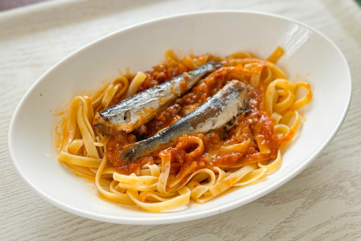 Barillaオイルサーディンのトマトソース
