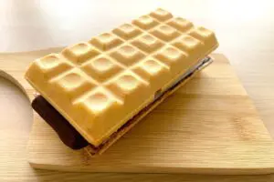 sirabee20260428chocomonaka3