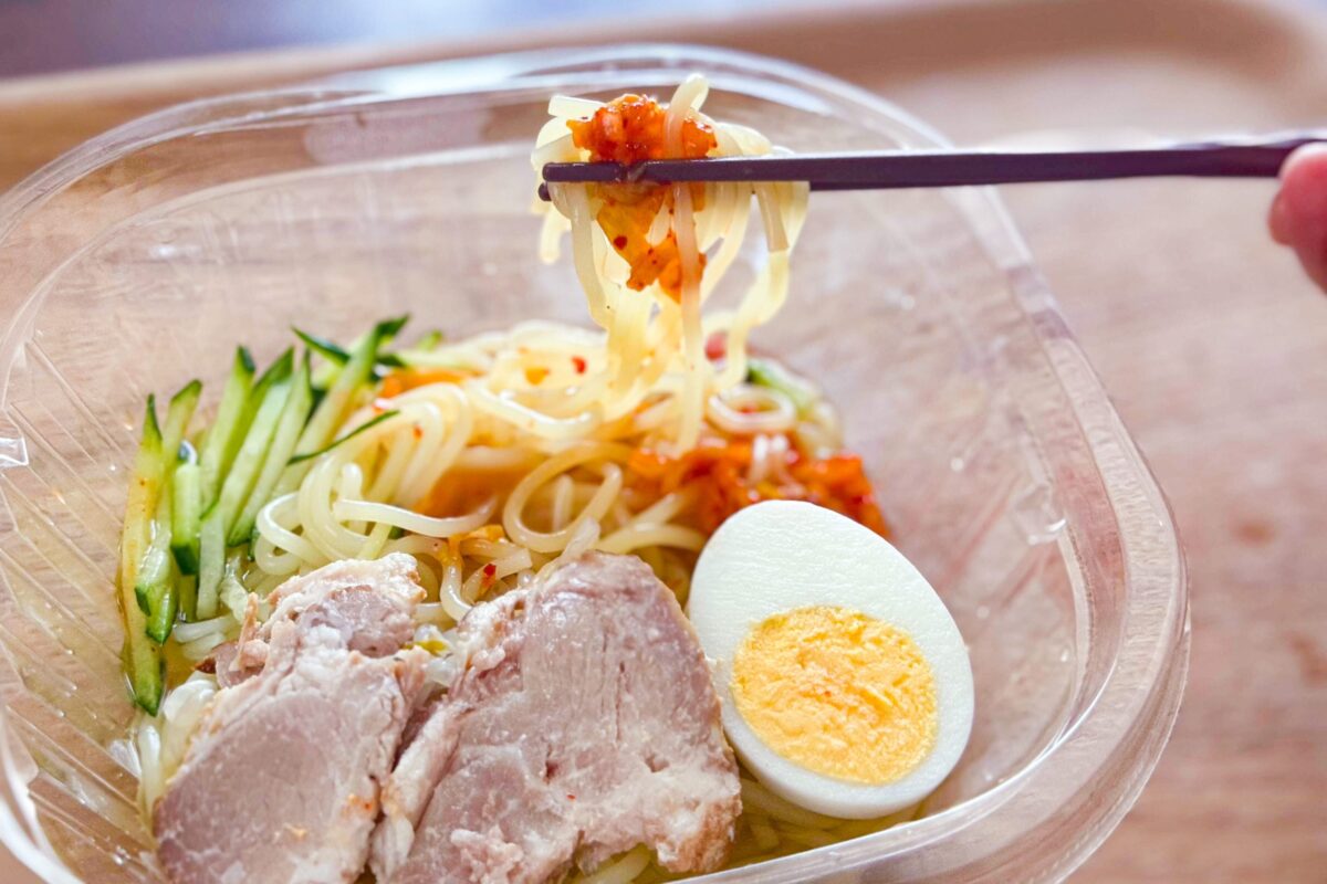 ローソン「盛岡風冷麺」