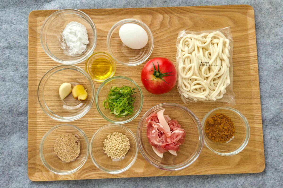 トマたまカレーうどん