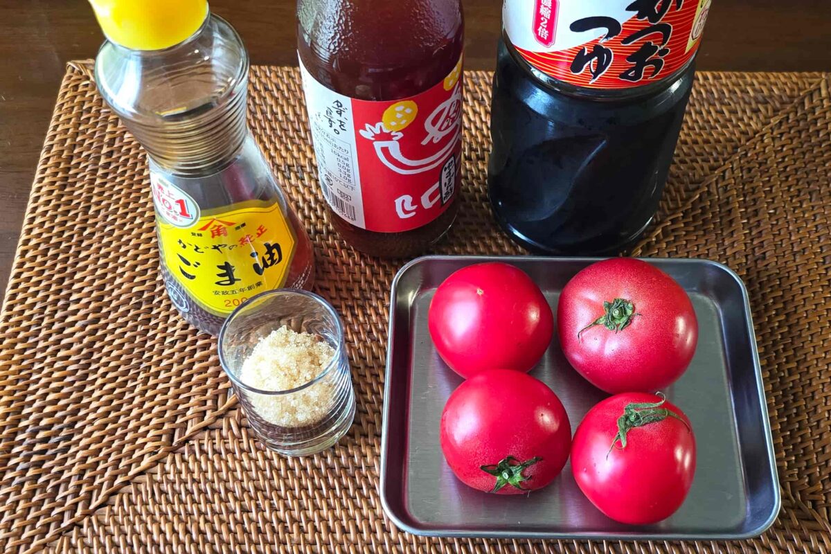 トマトだけサラダ