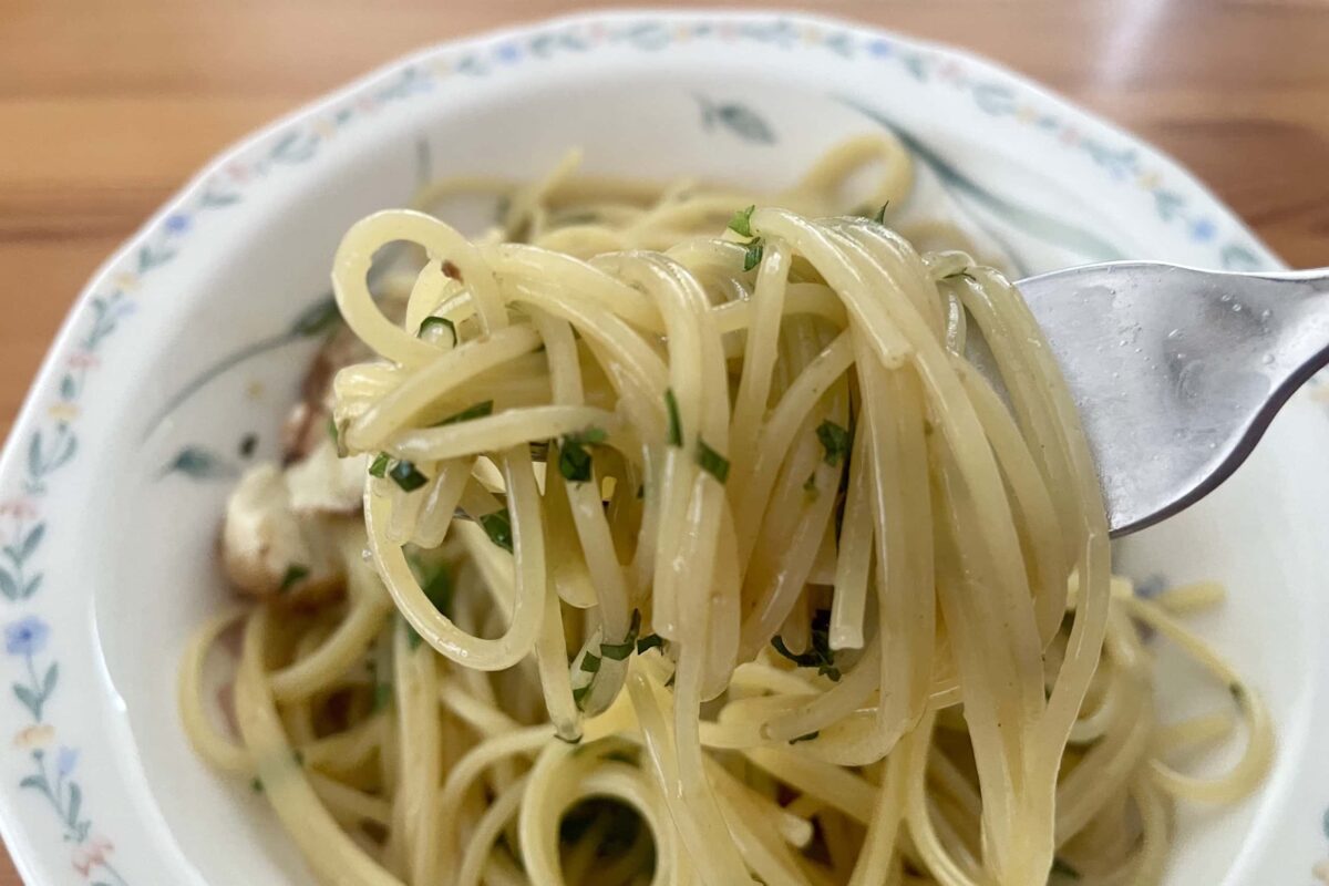 柚子胡椒と大葉のオイルパスタ