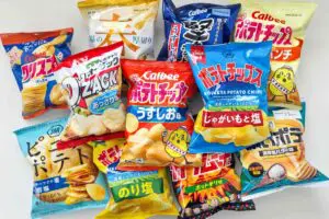 杏のポテチの食べ方を試したら…　“コレ”をたっぷりかけて「本当においしい」