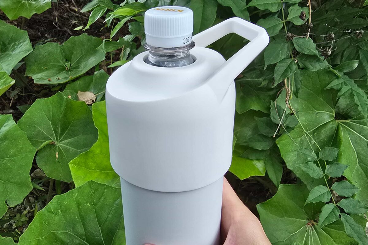 ペットボトル用保冷ホルダー