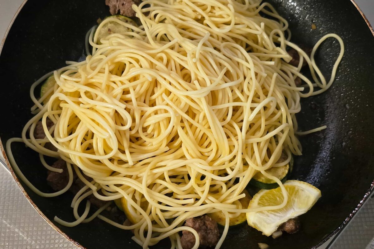 究極のズッキーニとレモンのパスタ