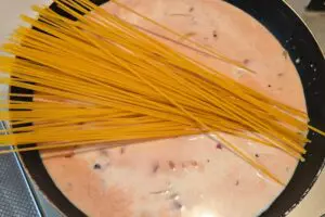 sirabee20260527pasta4