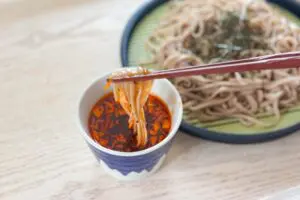 sirabee20260529zarusoba3