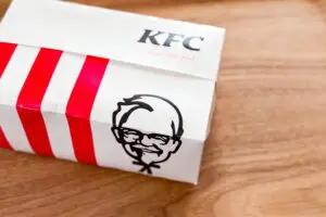 ケンタッキー、990円「コスパ最高メニュー」が7月7日で終了 これは駆け込み案件