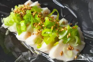 まさかの食材で作る「合法レバ刺し」　食べたら完全にそれだった