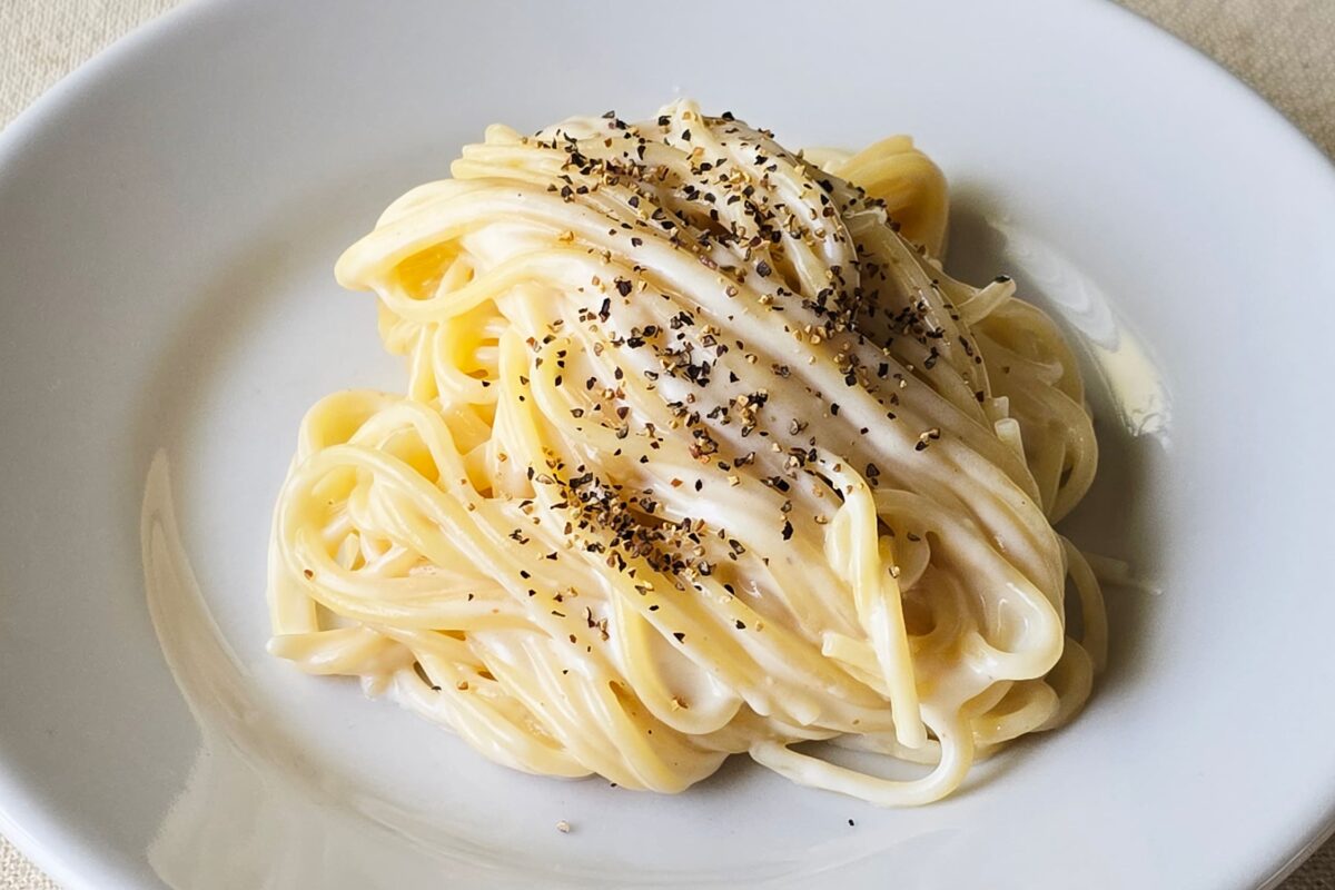 虚無クリームパスタ