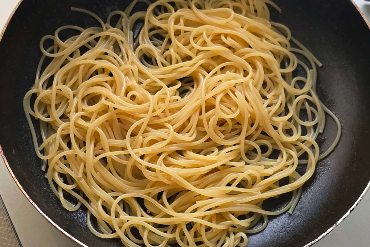虚無クリームパスタ