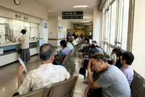 大阪の診療所「エアコン使うと熱中症になる」→エアコンを全廃止　「信じられない…」とネット民驚愕